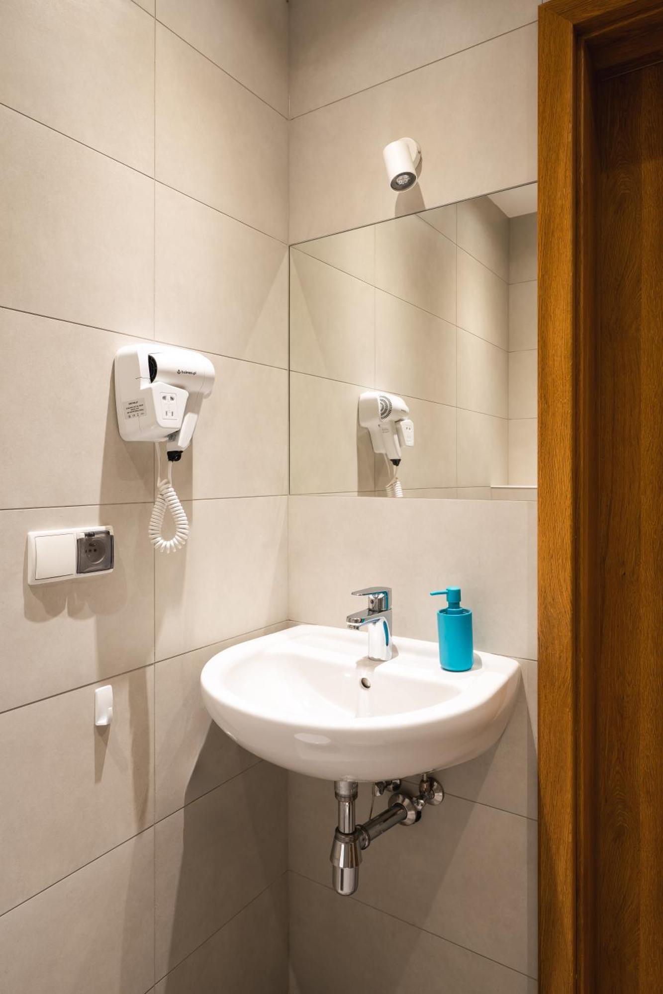 Debki Plaza Apartment Bagian luar foto