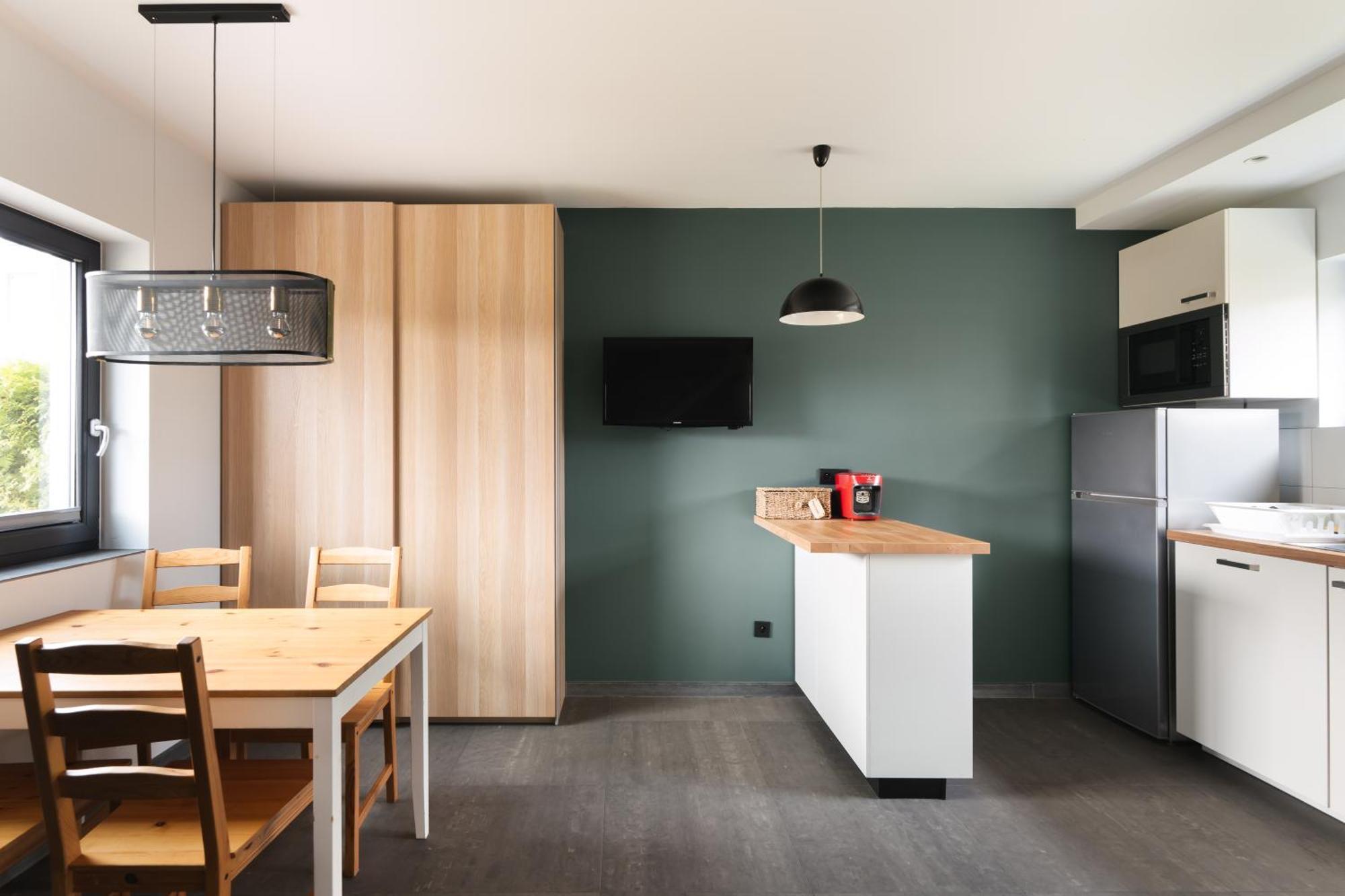Debki Plaza Apartment Bagian luar foto