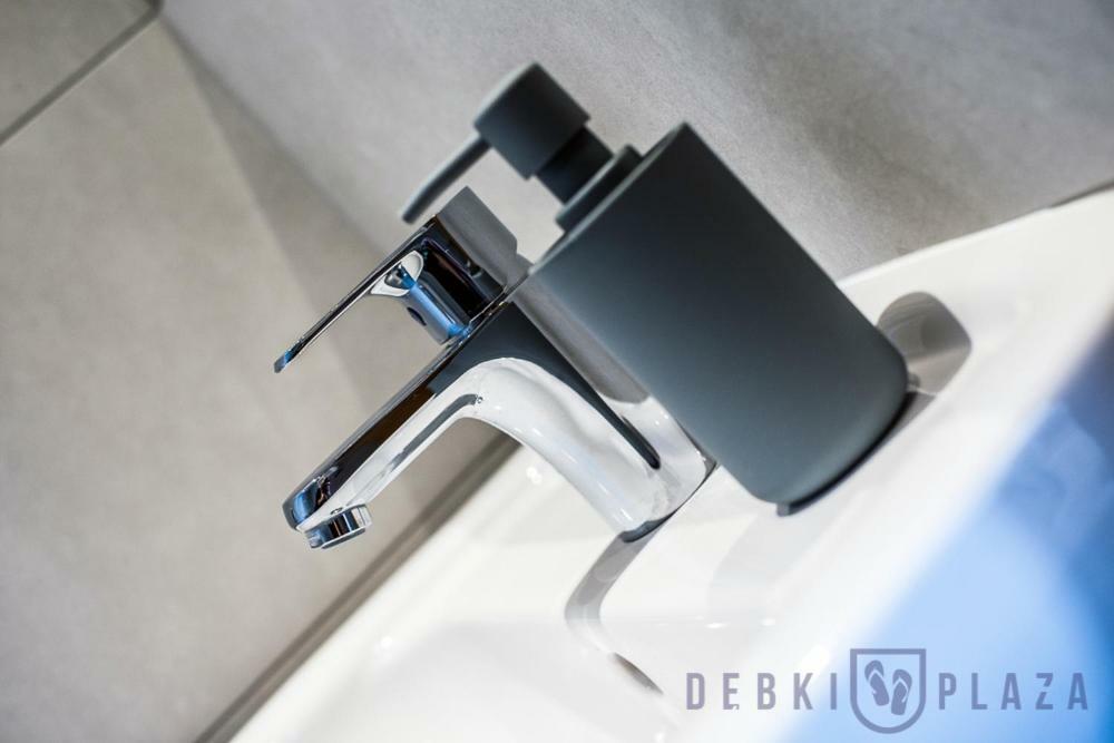 Debki Plaza Apartment Bagian luar foto
